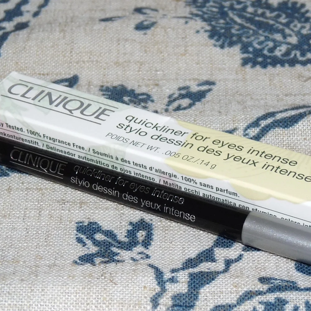 Clinique Intense EBONY Quickliner for Eyes Intense Eyeliner Pencil New